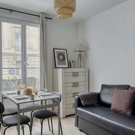 Splendid 2bdrs Flat With Balcony-paris 15 - Mid T Appartamento Parigi